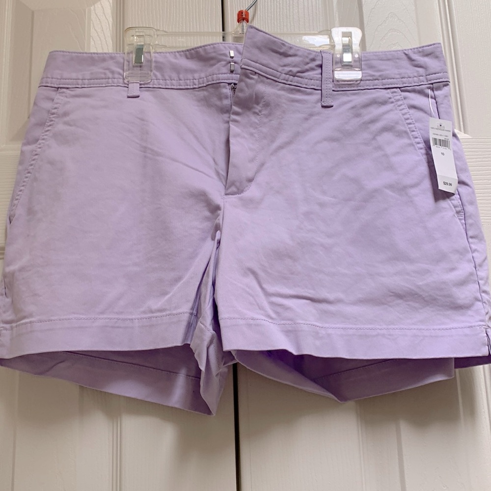NWT GAP womens city shorts. Lavender
